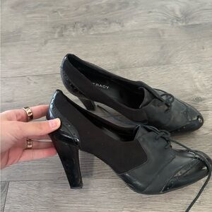 Ellen Tracy Women's Classic Black Lace-Up Heels